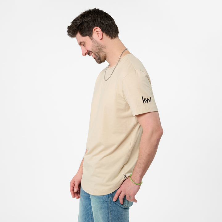 CUTS AO Curve-Hem Tee