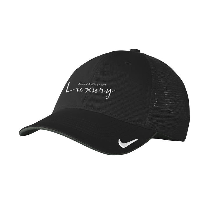 Luxury Nike Stretch-to-Fit Cap